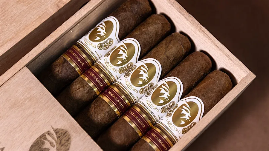 La Aurora’s Budget-Friendly Handmade Cazadores Line: A Beacon for Cigar Aficionados