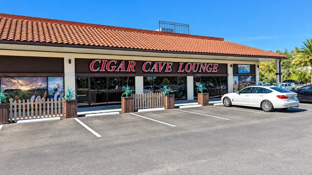 Cigar Cave: The Best Online Cigar Store for Premium  Cigars