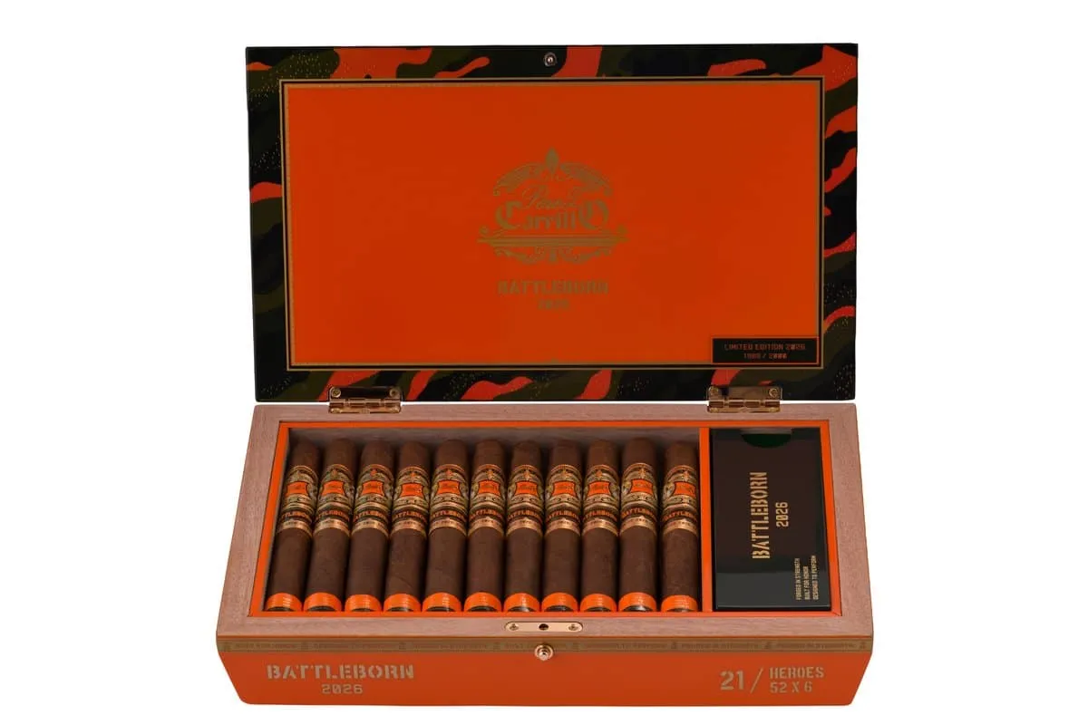 Open Battleborn 2026 box with an orange lid marked Limited Edition 2026, showing a row of banded Battleborn Heroes cigars and a black Battleborn 2026 card