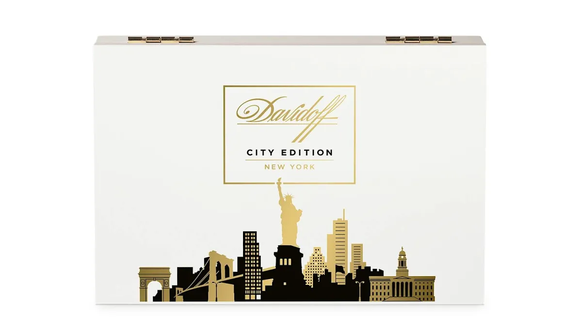 White Davidoff City Edition New York box lid with gold and black skyline artwork including the Statue of Liberty